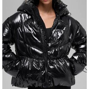 Alo Yoga Black Puffer Jacket